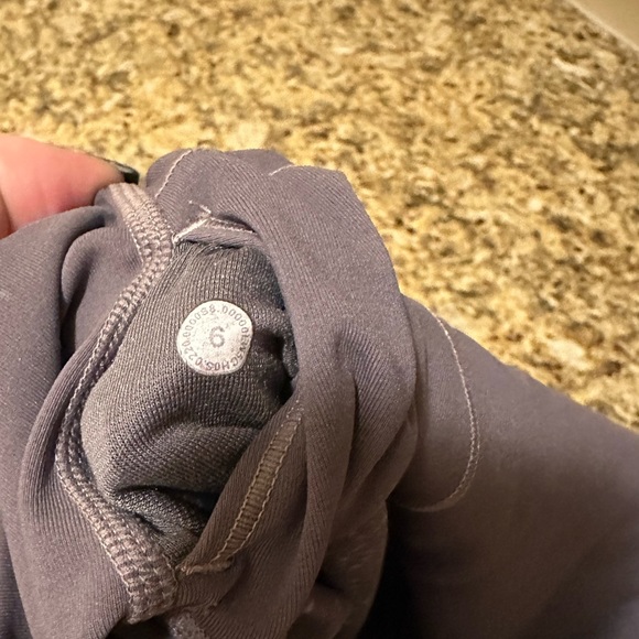 Lululemon 25” inch Leggings - Picture 4 of 4
